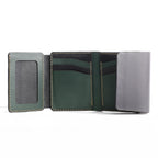 7 card slots, 2 hidden slots, cash compartment, trifold wallet, lockfold 1.1