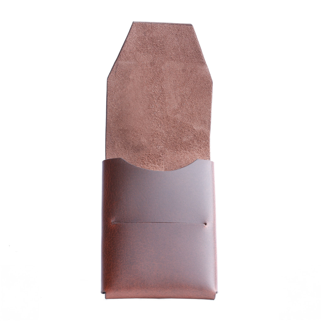 high-quality leather, full-grain leather, long-lasting leather good, premium craftsmanship